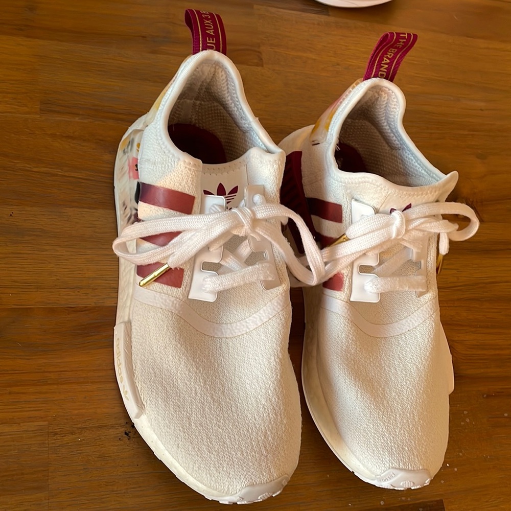 Adidas HER size 8